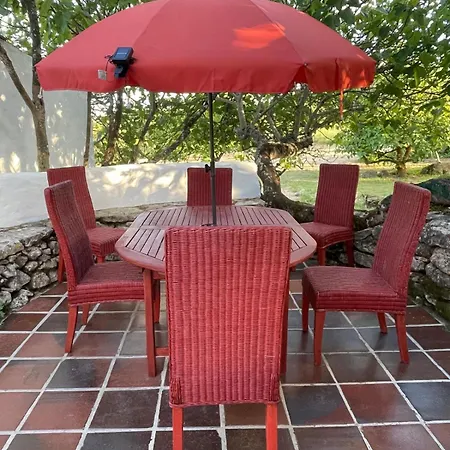 Casal Da Serrana Vakantieboerderij *